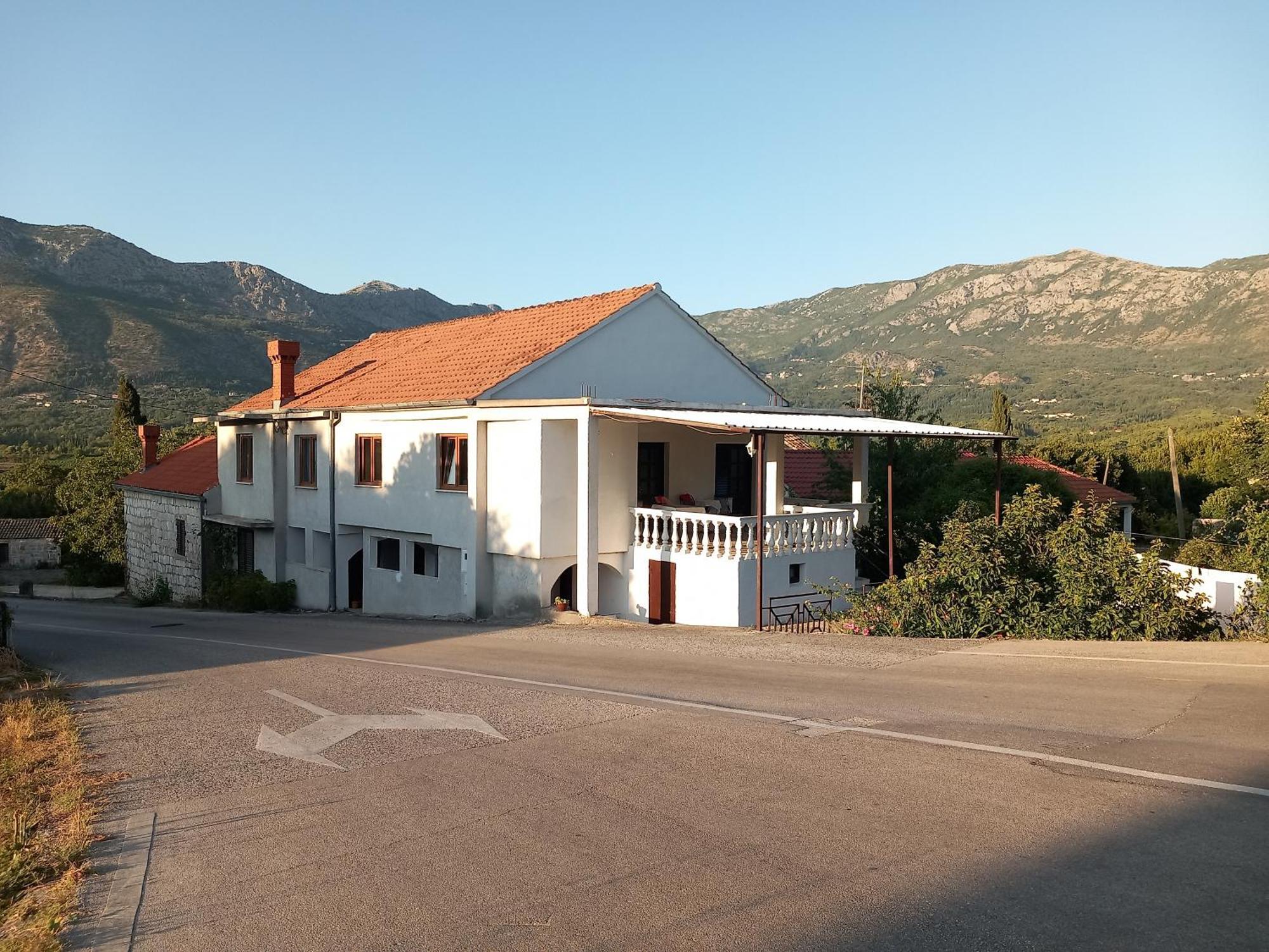 Amma Rooms Gruda Екстериор снимка